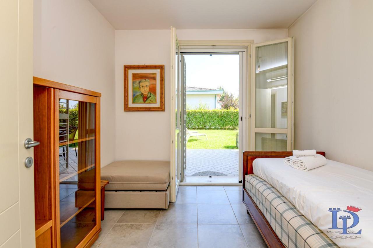 Desenzanoloft Official Partner Marriott Homes & Villas - Bea House, Sirmione With Private Garden And Share Pool Eksteriør billede