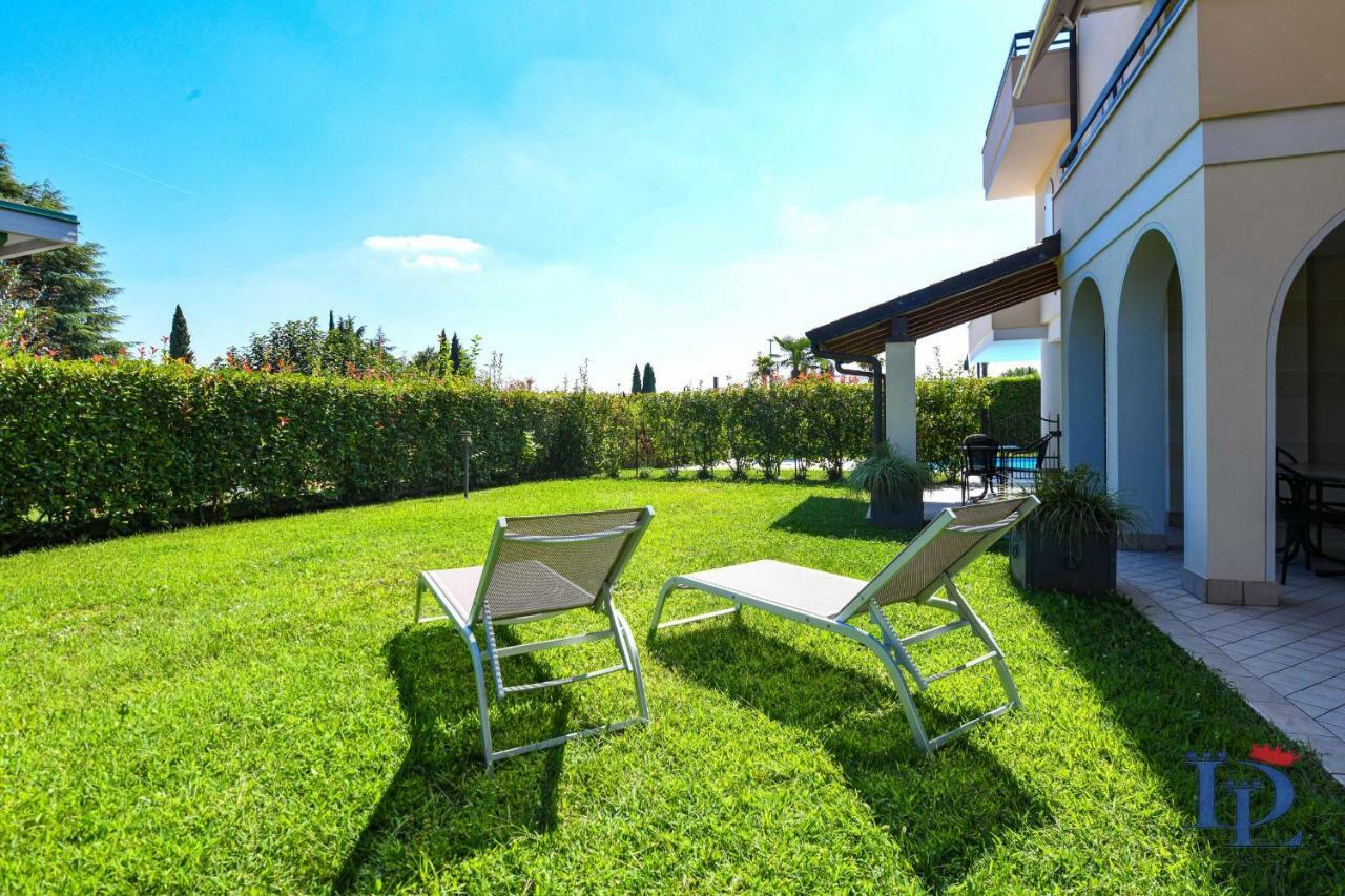 Desenzanoloft Official Partner Marriott Homes & Villas - Bea House, Sirmione With Private Garden And Share Pool Eksteriør billede